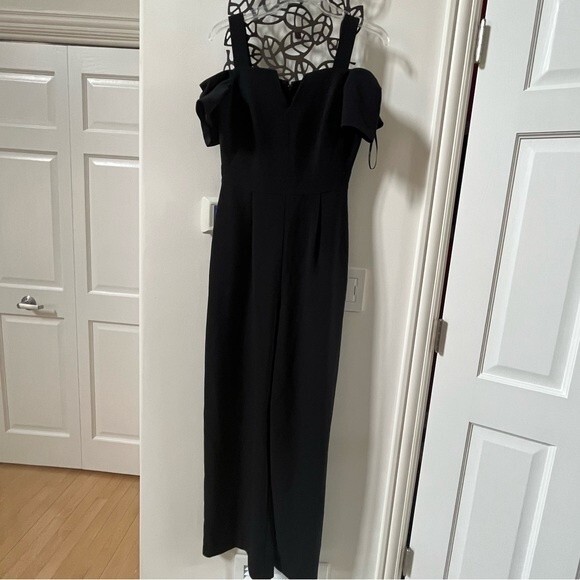 Eliza J Cold Shoulder V-Neck Jumpsuit in Black 2 NWOT - Picture 6 of 15